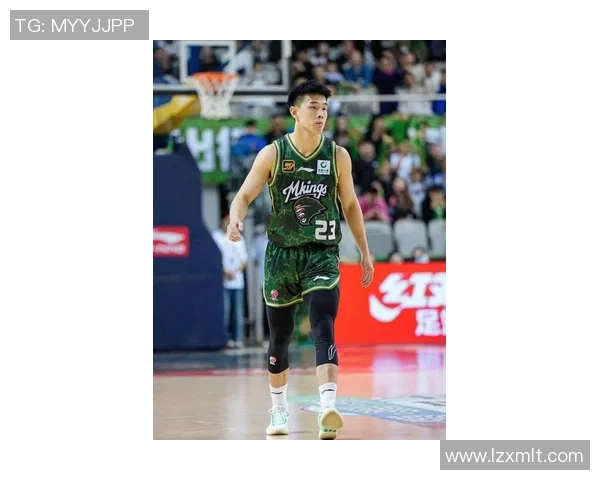 林葳回忆教练的话 狄龙是唯一身高比臂展长的球员付出巨大努力 林葳回忆教练的话 狄龙是唯一身高比臂展长的球员付出巨大努力